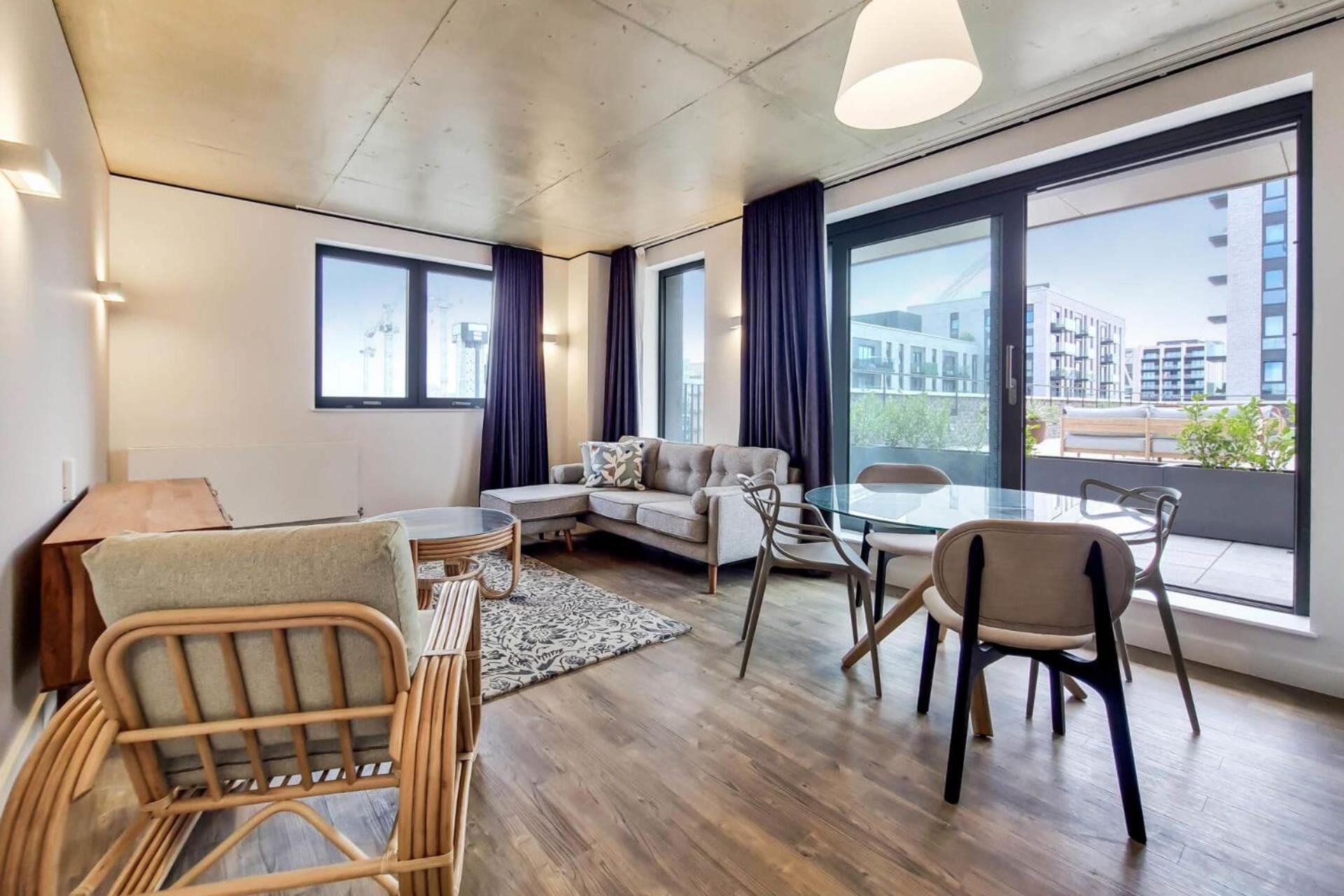 Botanical-Inspired Apartments At Repton Gardens Right In The Heart Of Wembley Park Londres Exterior foto