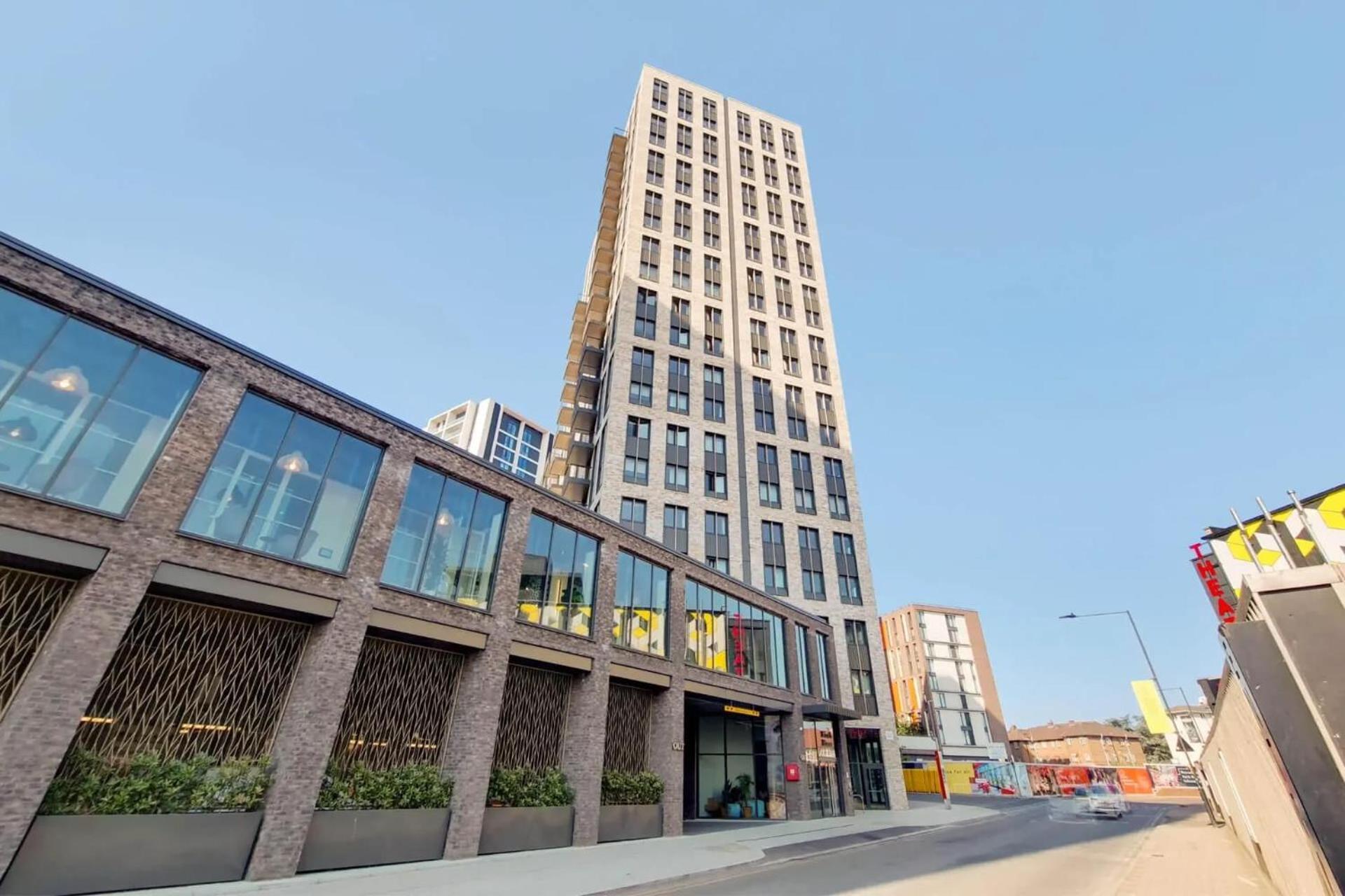Botanical-Inspired Apartments At Repton Gardens Right In The Heart Of Wembley Park Londres Exterior foto